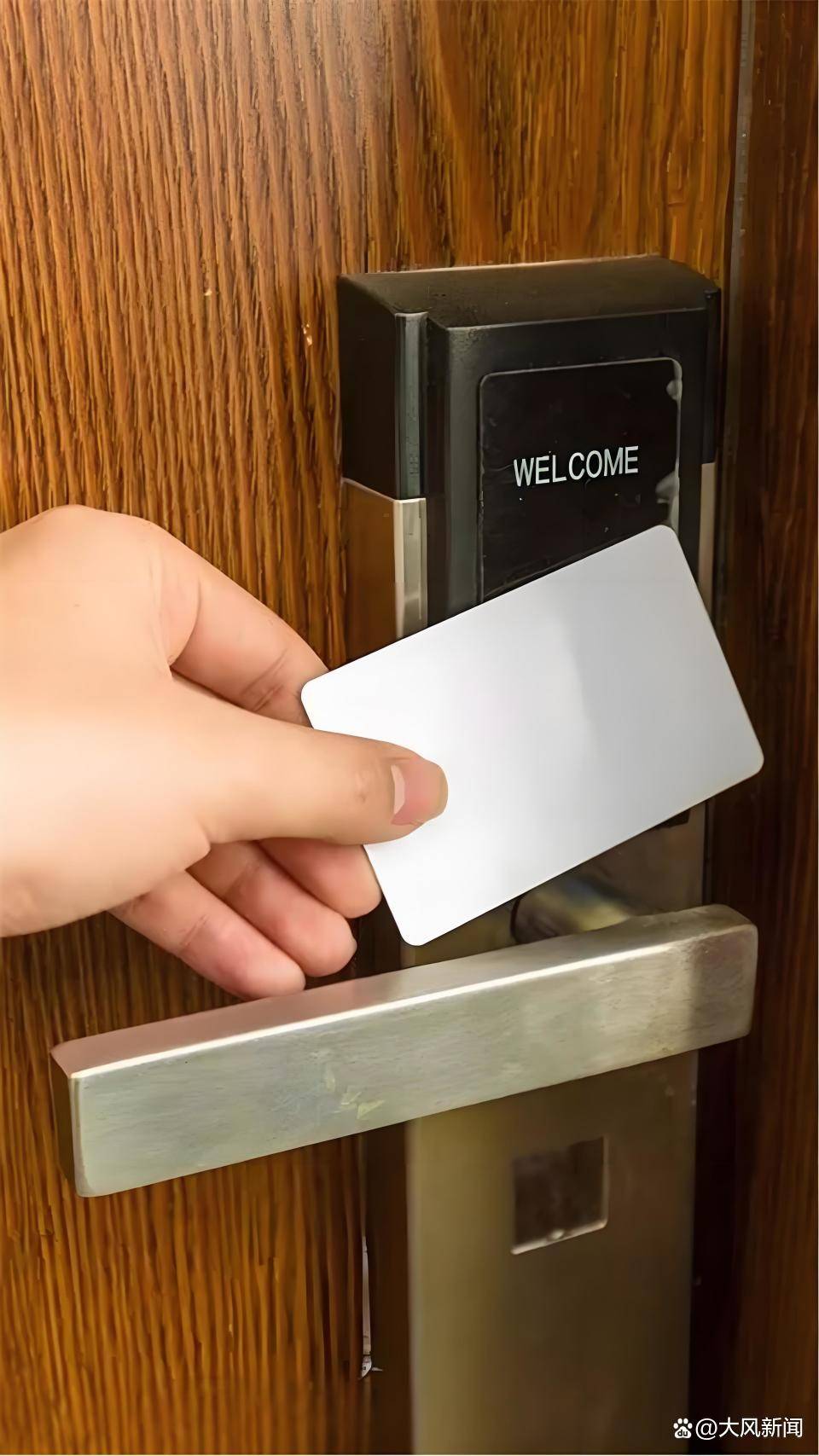 女子称睡梦中遭陌生男子持房卡闯入猥亵<strong></p>
<p>如何炒币</strong>，涉案者为县人大代表，酒店前台回应：安吉警方已立案调查