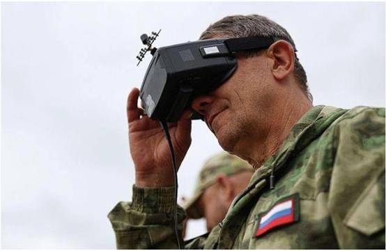 俄军收到无人机眼镜设备<strong></p>
<p>如何炒数字币</strong>，发现藏有炸弹