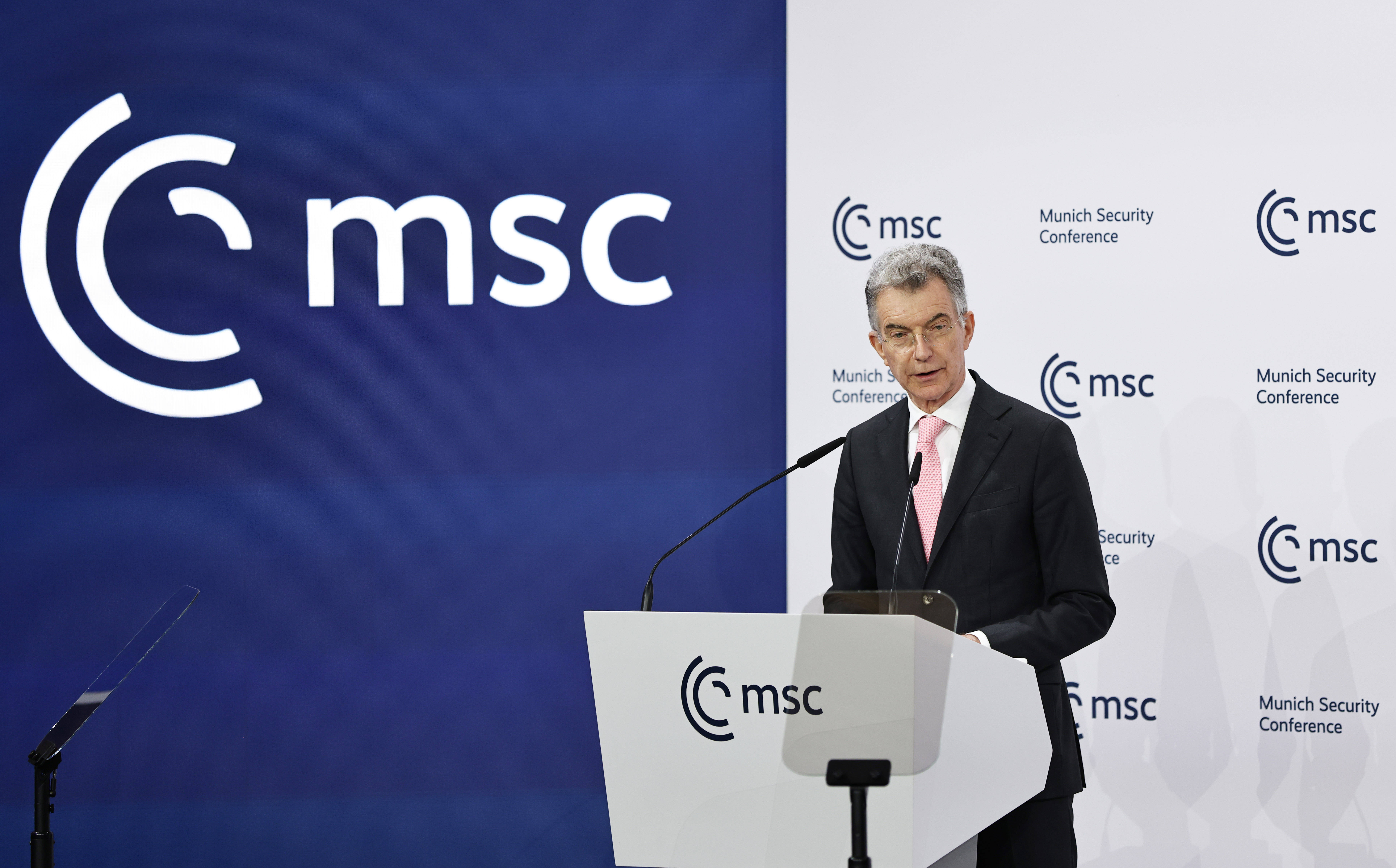 泽连斯基：美国靠不住<strong></p>
<p>如何做空货币</strong>，欧洲要靠自己