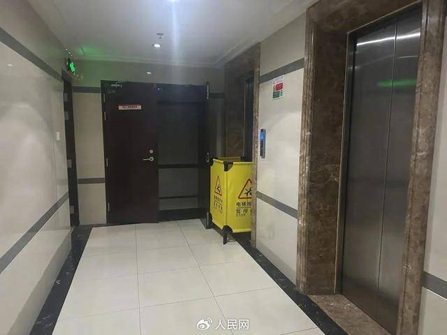 电梯急坠负2楼又猛冲至33楼<strong></p>
<p>如何在币圈发币</strong>,业主不幸身亡