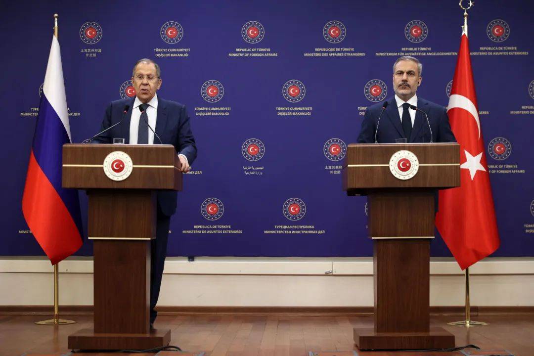 重大宣布<strong></p>
<p>主流币如何选</strong>!俄乌各开出停战条件