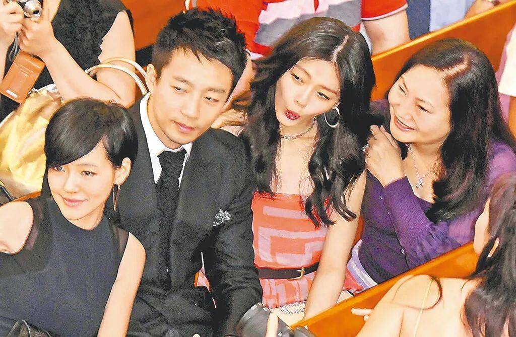 汪小菲为避媒体6天没出门<strong></p>
<p>如何购买eth币</strong>,与S妈打视频官司争遗产