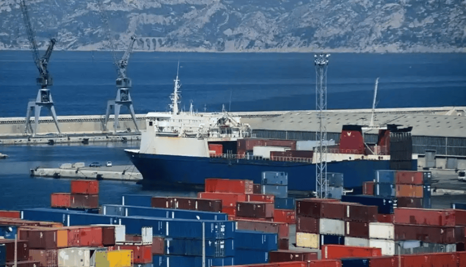 中美谈崩了？美国10招并进<strong></p>
<p>如何利用行业消息去炒币</strong>，集中力量反华，中方已做好最坏打算！