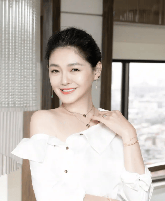 大S确定将被塔葬<strong></p>
<p>如何买林奇币</strong>!与邓丽君相邻