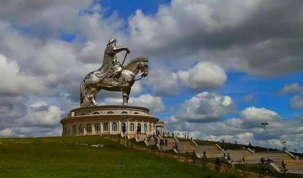 “卖谁都不许卖给中国！”蒙古国把最大铜矿卖给澳洲<strong></p>
<p>云币网如何炒币</strong>，并提出一无理要求