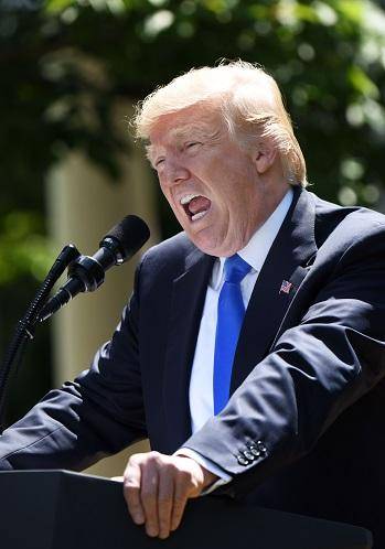 不再惯着<strong></p>
<p>云币网如何炒币</strong>！中国向全球宣布：不许再和美国合作！一记重拳轰向美国七寸