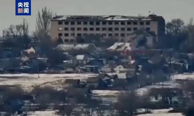 突发！俄罗斯一购物中心遭乌军袭击<strong></p>
<p>如何更新软件</strong>，已致4死9伤；莫斯科遭大规模无人机袭击；泽连斯基抵达沙特