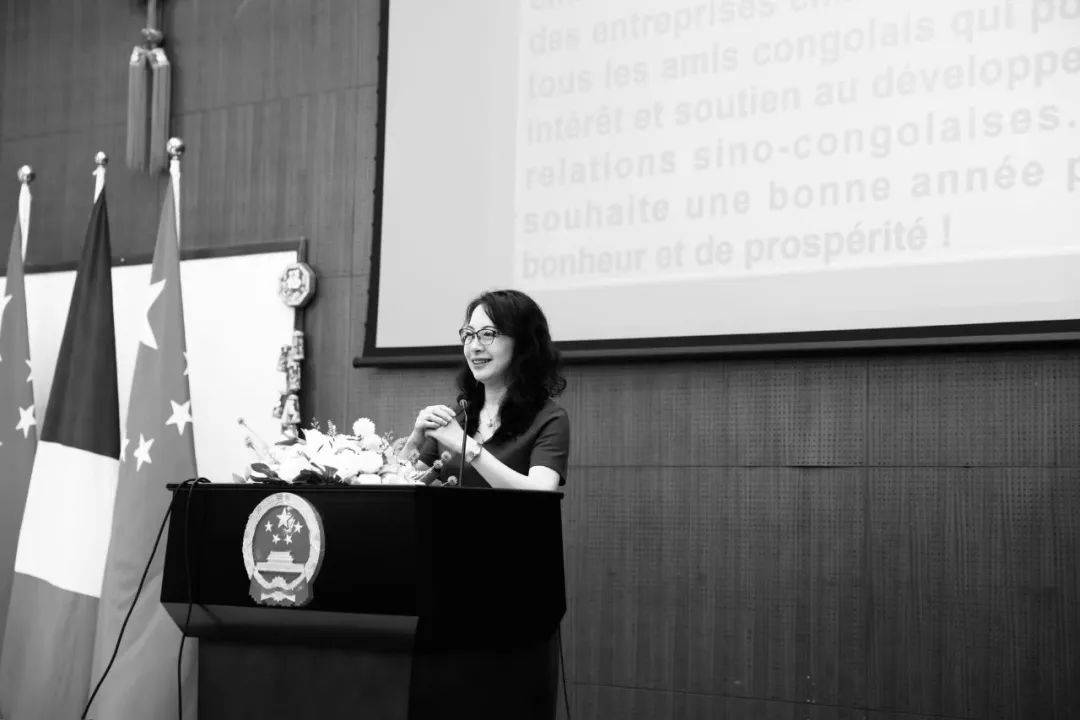 李岩大使在北京不幸去世<strong></p>
<p>如何进行币币交易</strong>,终年52岁