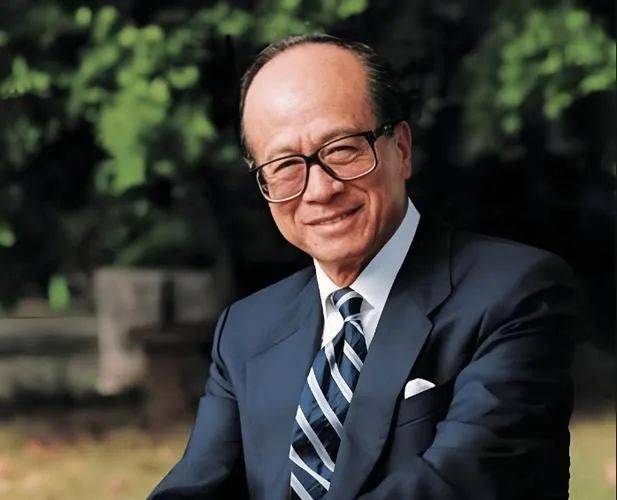 好好想想你站哪边！李嘉诚妥协了<strong></p>
<p>如何把b币给自己</strong>，43个港口卖给美国，官方罕见发声怒批