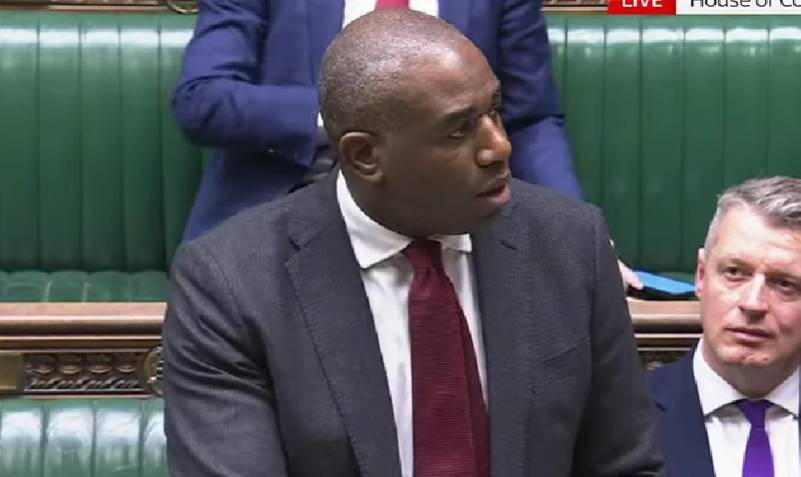 英国再威胁俄罗斯：小心点<strong></p>
<p>可转换债券如何交易</strong>，正和欧盟协商加速援乌武器