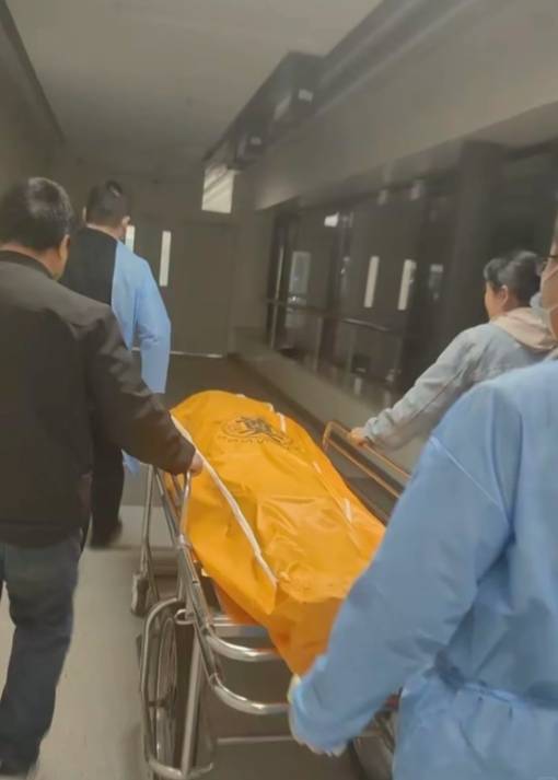 郭嘉璇哥哥：昨天给北京足协发律师函<strong></p>
<p>炒币如何看盘</strong>，今天医院就通知病危了？