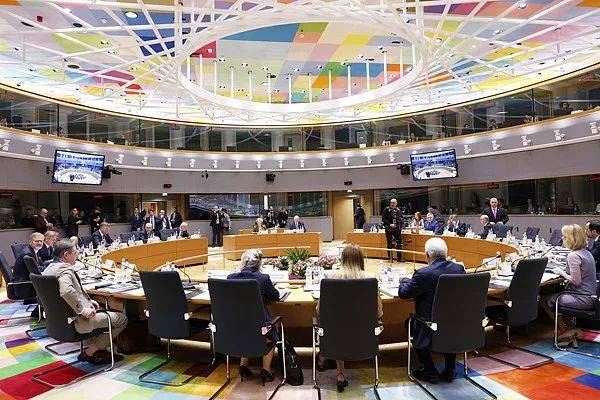 法国、意大利、西班牙都拒绝<strong></p>
<p>货币超发如何保值</strong>了