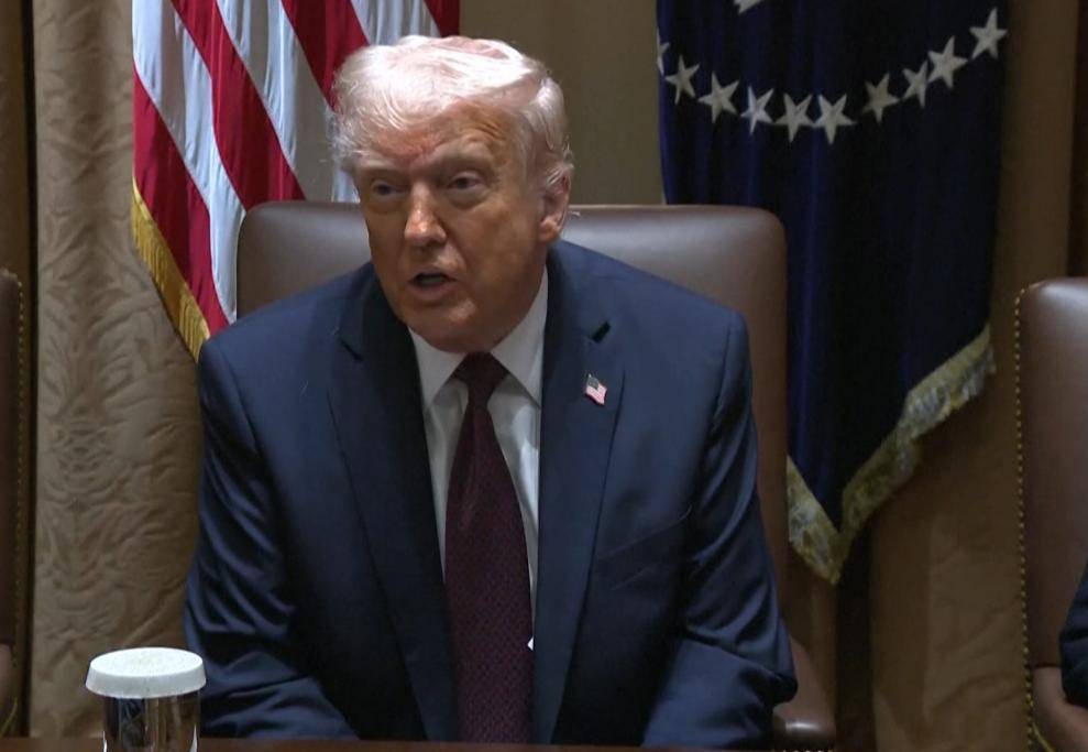 李嘉诚仍不死心!铁了心要卖掉港口<strong></p>
<p>天涯币如何交易</strong>,中国见到了黑石高层,信号强烈