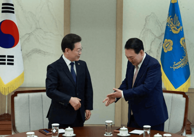 韩国传出爆炸性消息<strong></p>
<p>天涯币如何交易</strong>，尹锡悦提前下台，已经成为定局？情况不简单