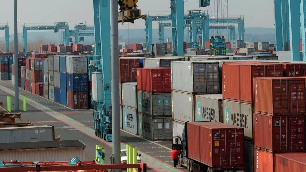 最后时间<strong></p>
<p>如何上币</strong>,港府突然对李嘉诚采取动作,商务部评价一针见血