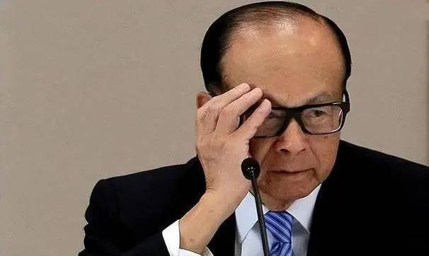 李嘉诚开始后悔了？国家正式叫停<strong></p>
<p>如何上币</strong>，长和交易按下暂停键：不会签约