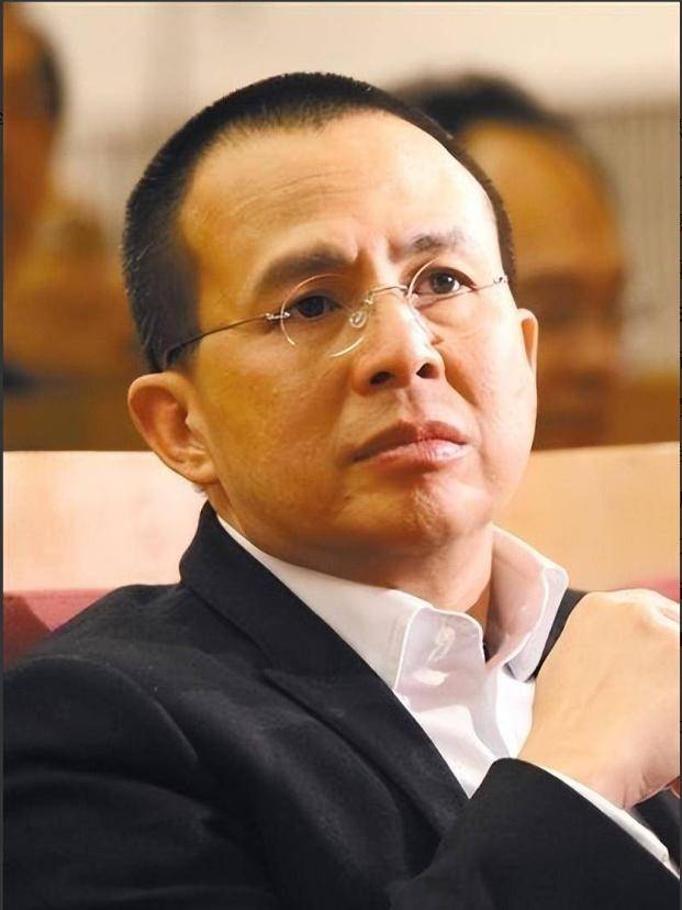 官方出手了！李嘉诚卖港暂缓！次子与长和切割<strong></p>
<p>电子货币如何交易</strong>，开始准备退路？