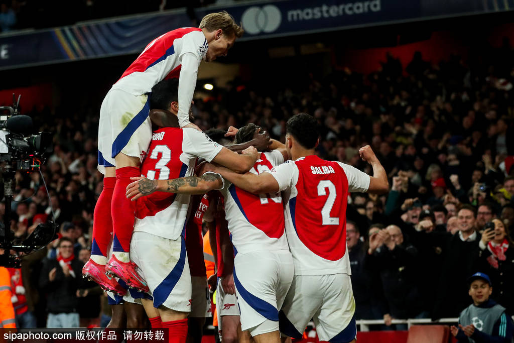 欧冠-赖斯任意球双响+伤退卡马文加染红 阿森纳3-0皇马