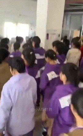 俄罗斯仓库出现多名朝鲜女工？俄朝此举或实现互利共赢，双方都赚大了