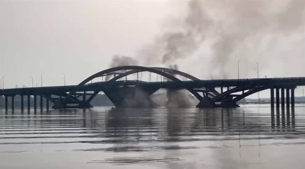 顺义潮白河大桥发生火情<strong></p>
<p>如何成为炒币高手</strong>，官方：双向断路，未发现人员伤亡