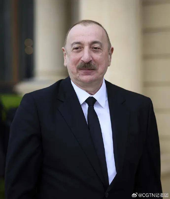 今晚<strong></p>
<p>如何成为炒币高手</strong>,两国总统乘机抵京