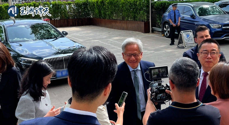 又作妖<strong></p>
<p>东莞</strong>，美议员要提案强制英伟达芯片植入定位系统