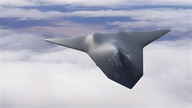 央视大方展示！在6艘船簇拥下<strong></p>
<p>佛山</strong>，福建舰开足马力直奔东海