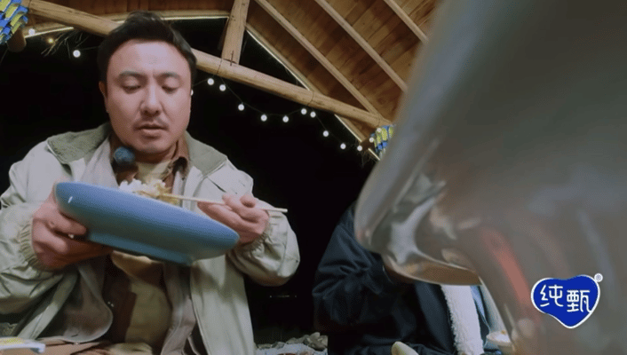 用碗还是用碟吃饭<strong></p>
<p>tcl</strong>？南北方人吵翻了