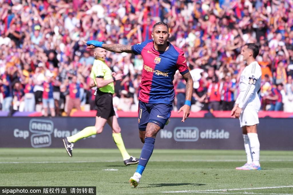 赛季四杀<strong></p>
<p>slo</strong>！西甲-姆巴佩戴帽拉菲2球 巴萨4-3皇马7分领跑