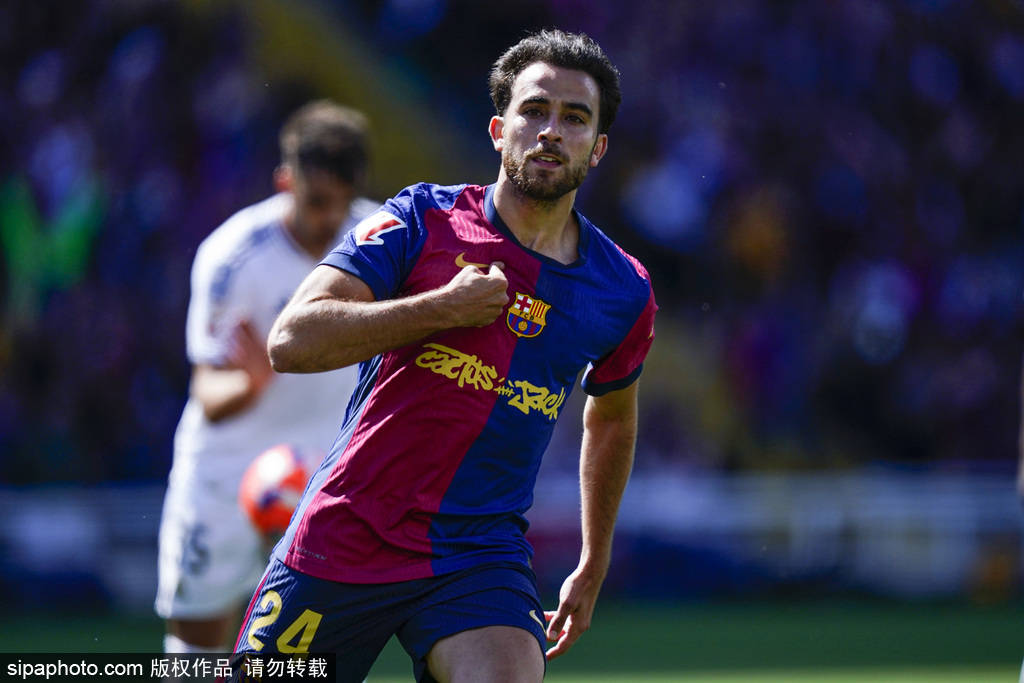 赛季四杀<strong></p>
<p>slo</strong>！西甲-姆巴佩戴帽拉菲2球 巴萨4-3皇马7分领跑