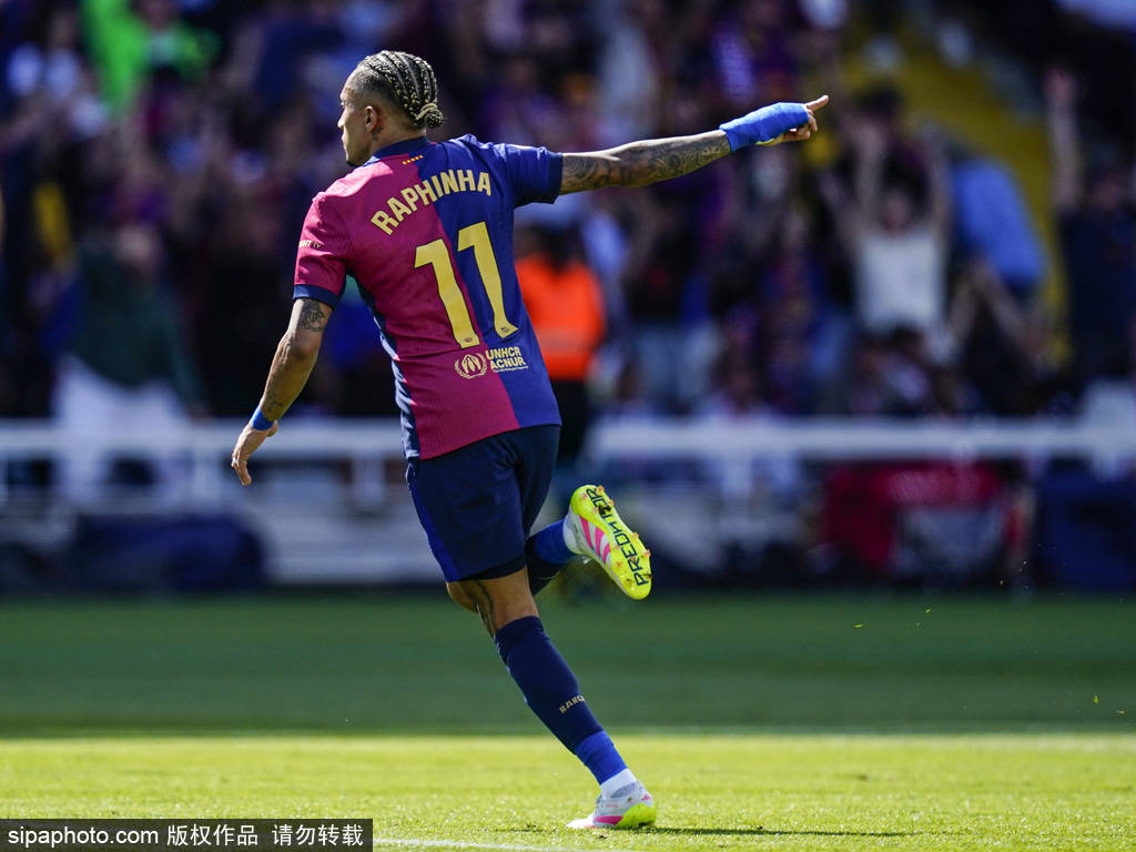 赛季四杀<strong></p>
<p>slo</strong>！西甲-姆巴佩戴帽拉菲2球 巴萨4-3皇马7分领跑