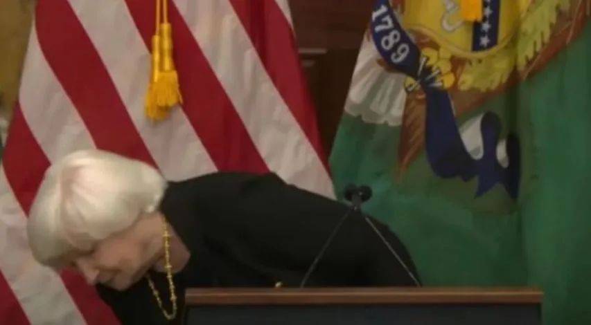 耶伦再次站了出来<strong></p>
<p>slo</strong>,若是与中国对着干,就把美国自己给“打残”了