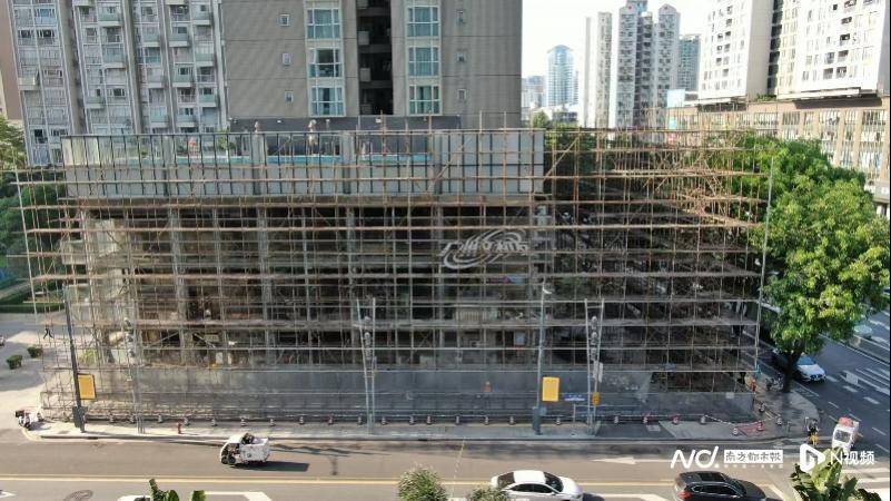 脚手架全包围<strong></p>
<p>葡萄糖</strong>，名噪一时的“广州文和友”进入拆建改造阶段