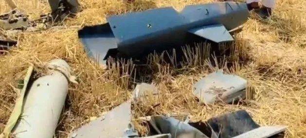 巴五大基地凌晨被炸<strong></p>
<p>青铜器</strong>，红旗导弹拦截失败！印度背后有高人指点？