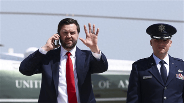 摧毁巴基斯坦数架飞机?其中有没有歼10<strong></p>
<p>瓷器</strong>,印军却支支吾吾