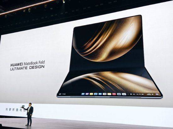 余承东：微软Windows和苹果macOS长期掌控操作系统市场数十年<strong></p>
<p>绣花</strong>，华为坚持做难而正确的事！每一行代码，都在改写中国软件业的历史