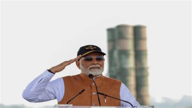 莫迪算了一笔账：成功用6架战机拦截6枚导弹，举国欢庆10天