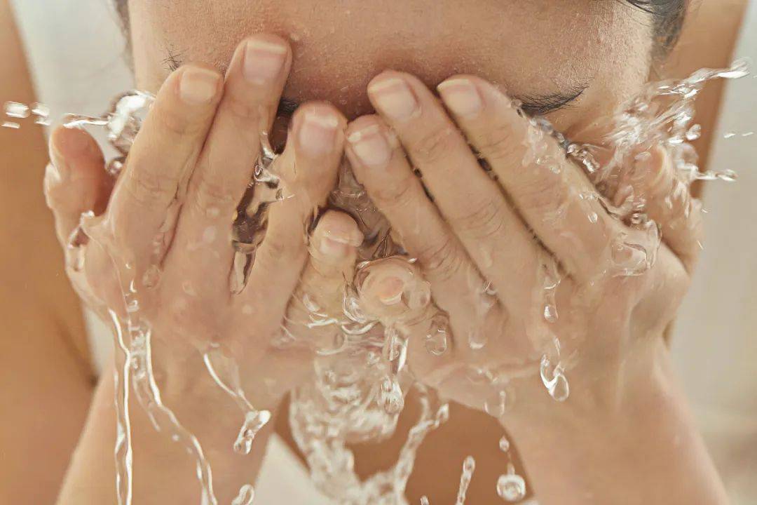 不叠被子、内裤机洗<strong></p>
<p>sks</strong>，这些看似偷懒的行为，其实没毛病！