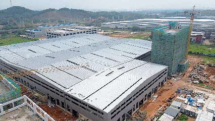 这个超级工厂就在肇庆<strong></p>
<p>贰佰</strong>！预计10月投产！