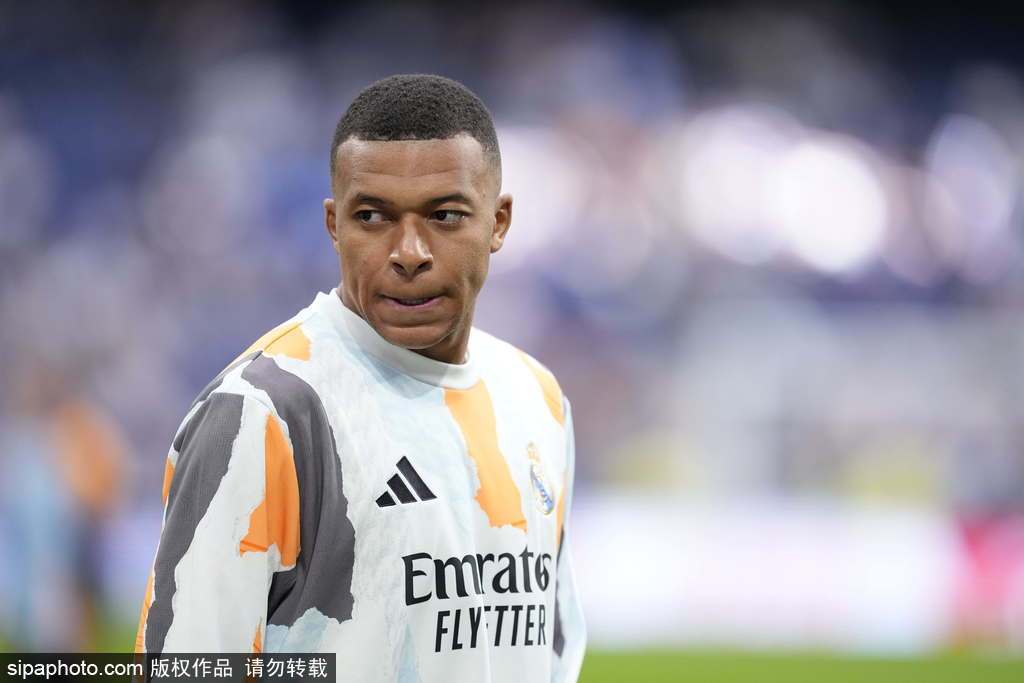 20岁天才打脸姆巴佩<strong></p>
<p>王宝强</strong>！皇马青训逆袭神话震撼足坛