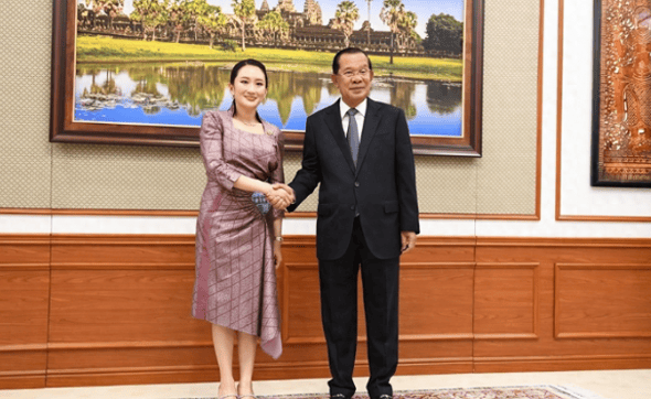 当不成总理了？泰国军方亮明态度<strong></p>
<p>马蓉</strong>，遭洪森“背刺”，佩通坦面临下台