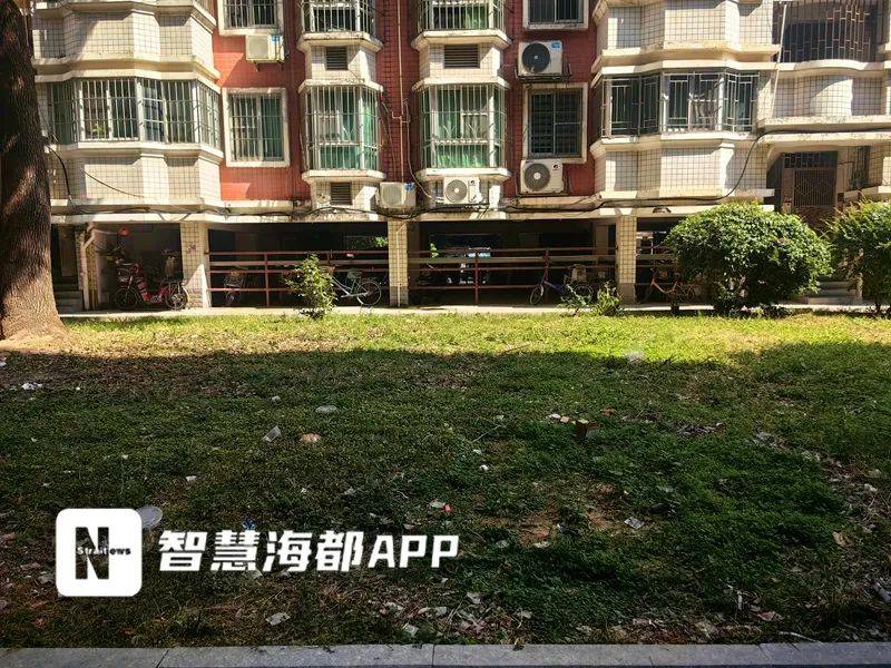 太恶心了！福州一小区业主崩溃：“有人高空抛屎<strong></p>
<p>imtoken钱包安卓版</strong>，溅得到处都是！”
