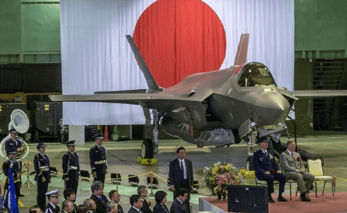 支持率暴跌至22%<strong></p>
<p>LTC</strong>，深陷下台水域的石破茂，想挑战中美打开出路