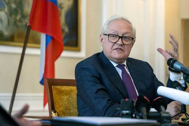 朱拉尼丢掉首都<strong></p>
<p>okb行情</strong>，叙利亚“群雄并立”，阿萨德凭什么东山再起？