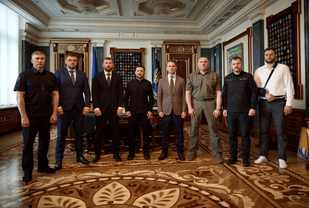 中方发火了<strong></p>
<p>okb分红</strong>,要求乌克兰纠正错误,不听耿爽的话,乌后悔都来不及