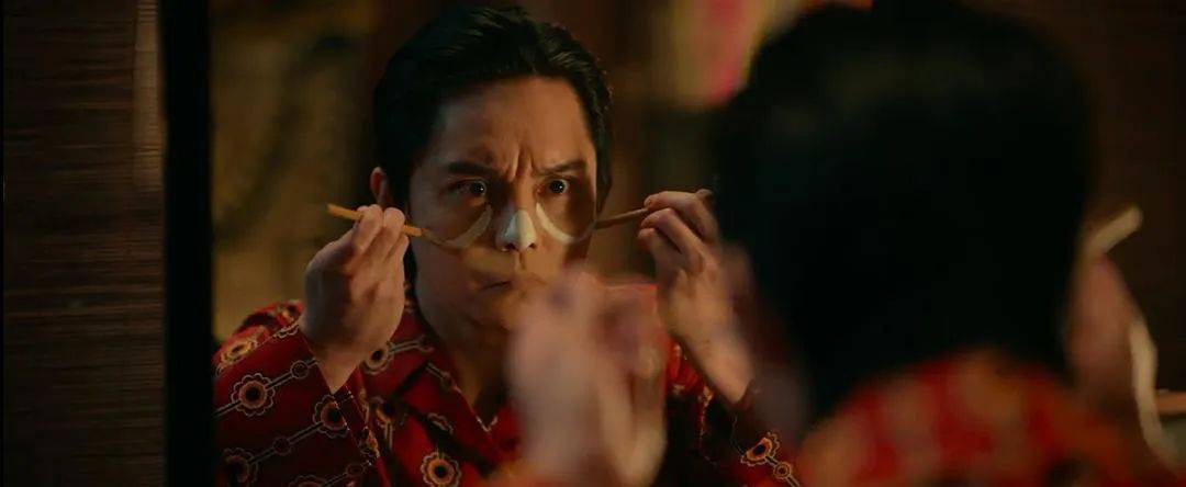 等了30年!陈佩斯杀回来了<strong></p>
<p>okb分红</strong>,豆瓣8分证明:你大爷还是你大爷