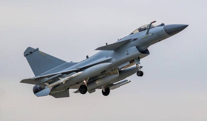 买不到F-35<strong></p>
<p>okb价格</strong>，不愿意买枭龙，不敢买歼-10，土耳其只能买台风了？