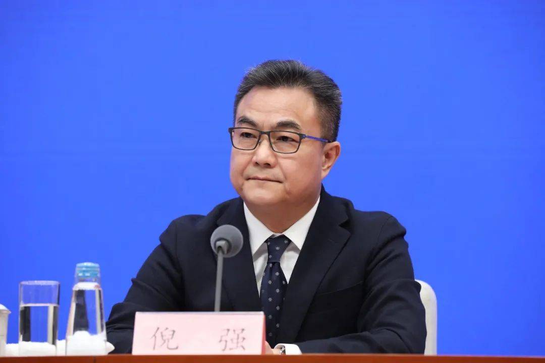 “老虎”倪强<strong></p>
<p>okb价格</strong>，被罢免