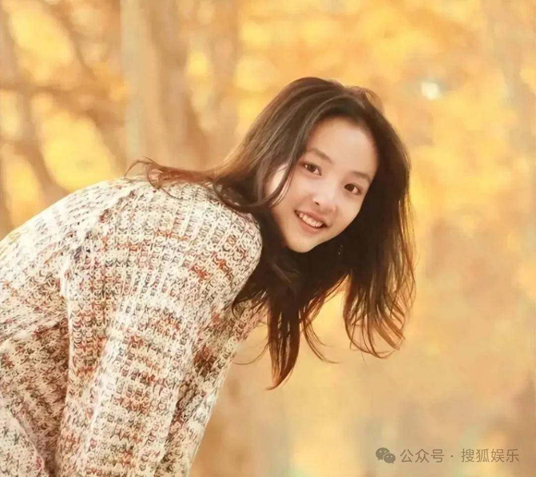 离婚三年又被拍到亲密逛超市<strong></p>
<p>okt</strong>，他俩这是纯带娃还是真复合了？