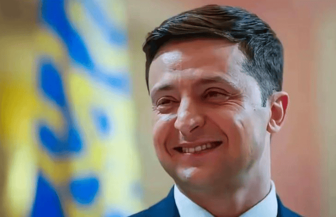 中方的话听不进去？泽连斯基突然换了新打法，乌克兰宣布制裁中企，外交部：必须改正错误！